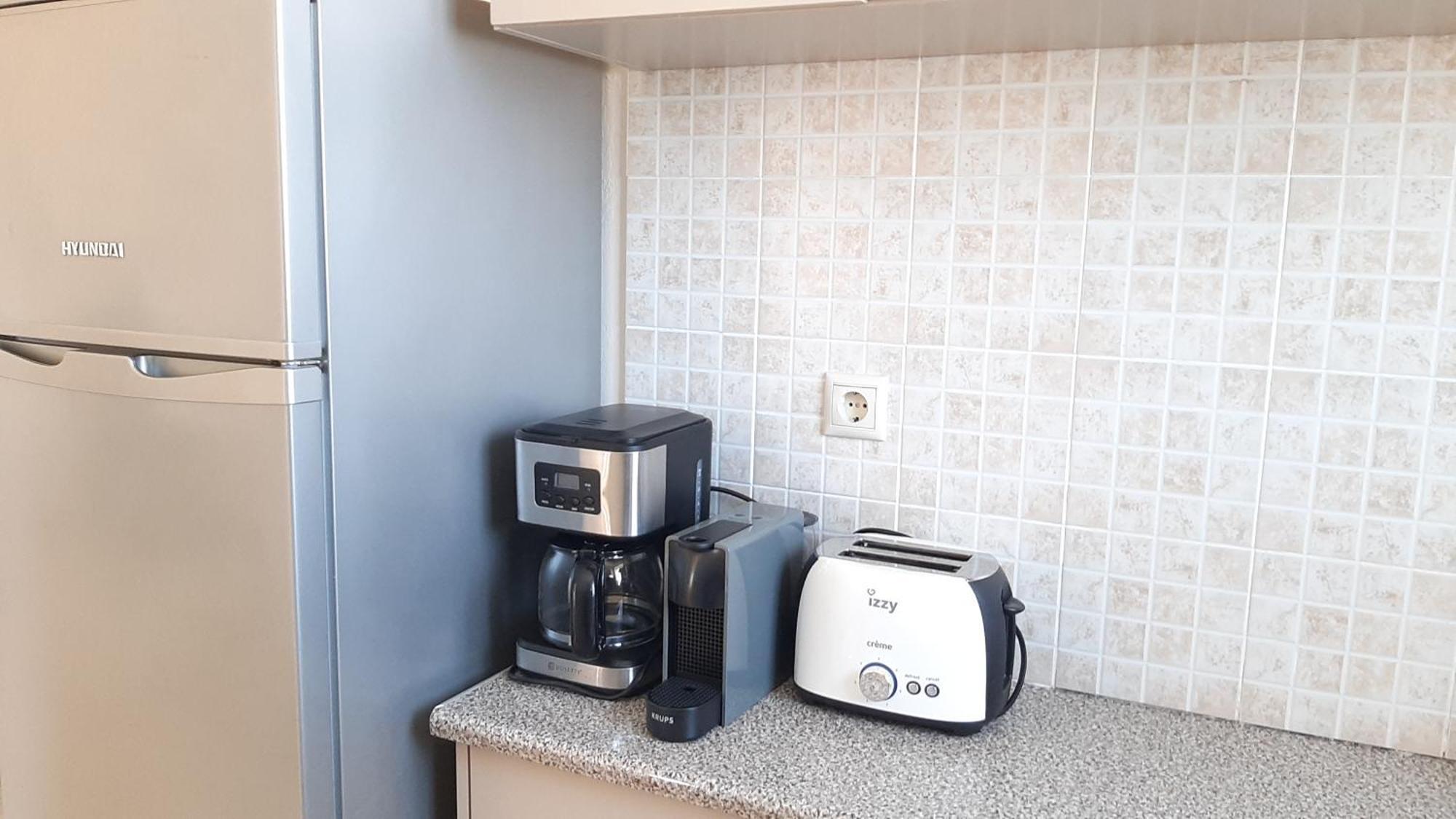 Tasias Apartments Lixouri Bilik gambar